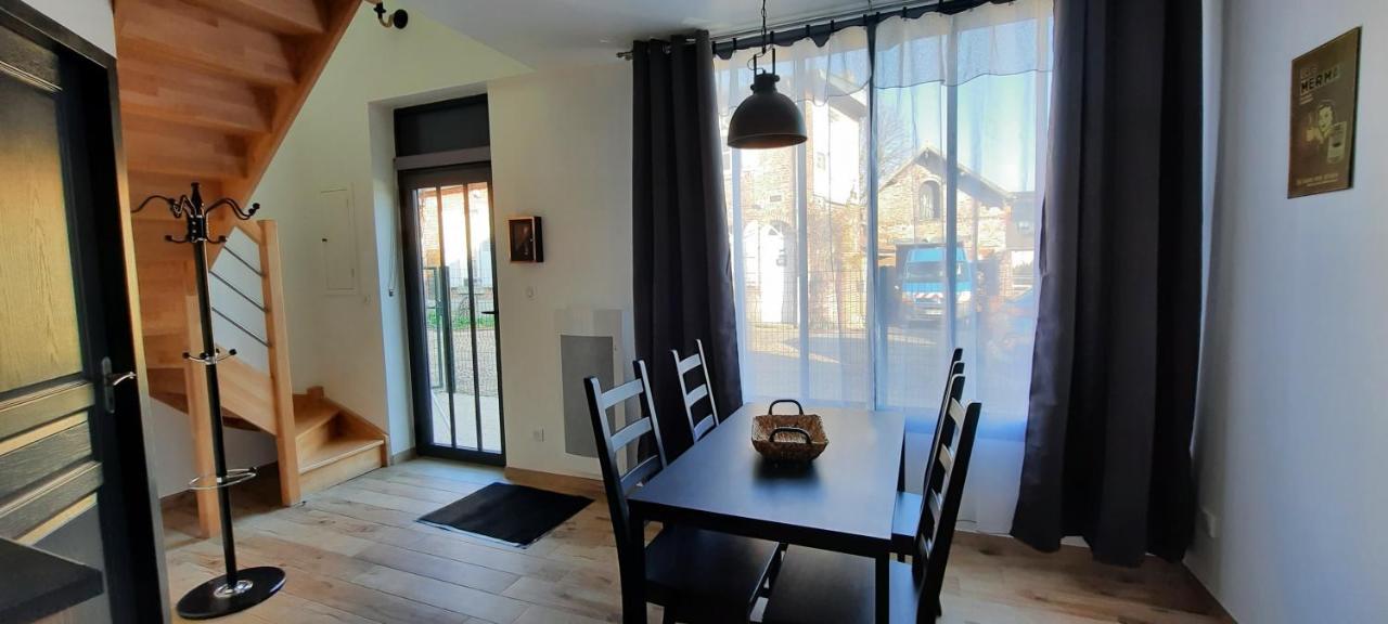 L Atelier Des Reves Villa Cressonsacq Exterior photo