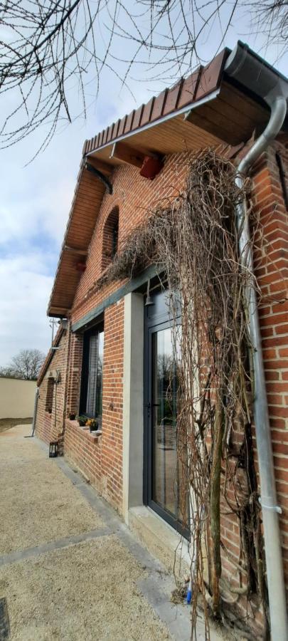 L Atelier Des Reves Villa Cressonsacq Exterior photo